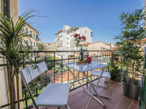 revolución camarera negro Florence Apartments for Rent | Long Term Student Accommodation Rentals | HousingInFlorence revolución camarera negro Florence Apartments for Rent | Long Term Student Accommodation Rentals | HousingInFlorence